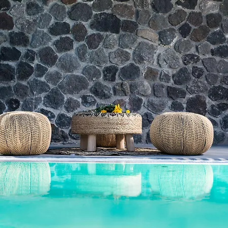 Hotel Elements Of Caldera 4*