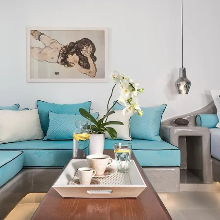 إليمنتس أوف كالديرا سويتس 4*