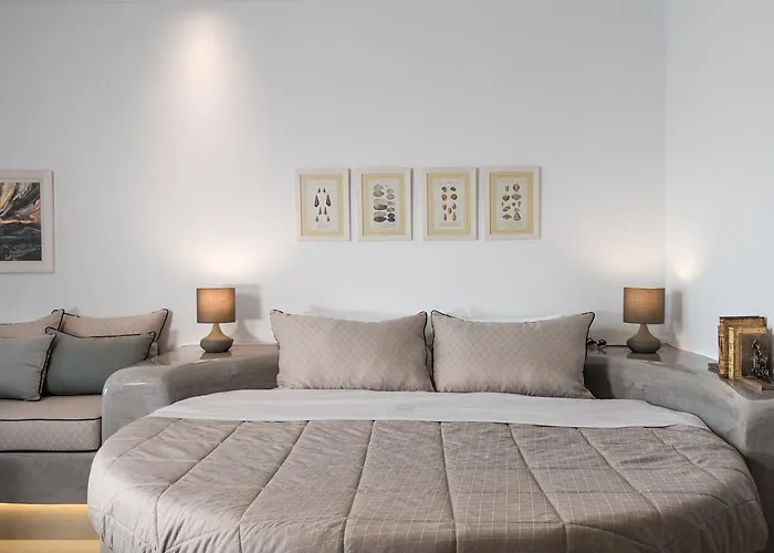 Hotel Elements Of Caldera 4*