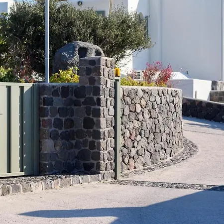 Elements Of Caldera Hotel