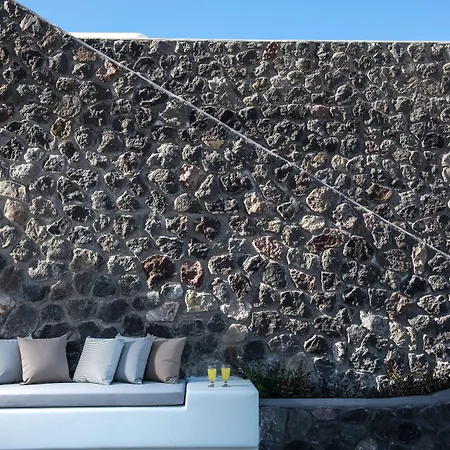 מלון Elements Of Caldera Akrotírion