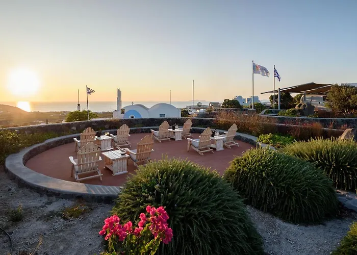 火山口元素套房旅馆 Akrotírion