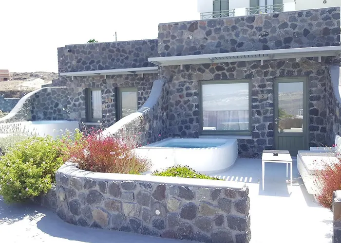 Hotel Elements Of Caldera Akrotírion